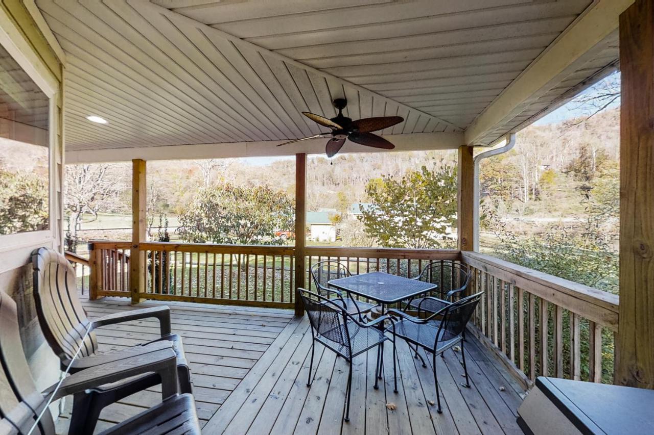 3 Bed 2 Bath Vacation Home In Whittier Kültér fotó